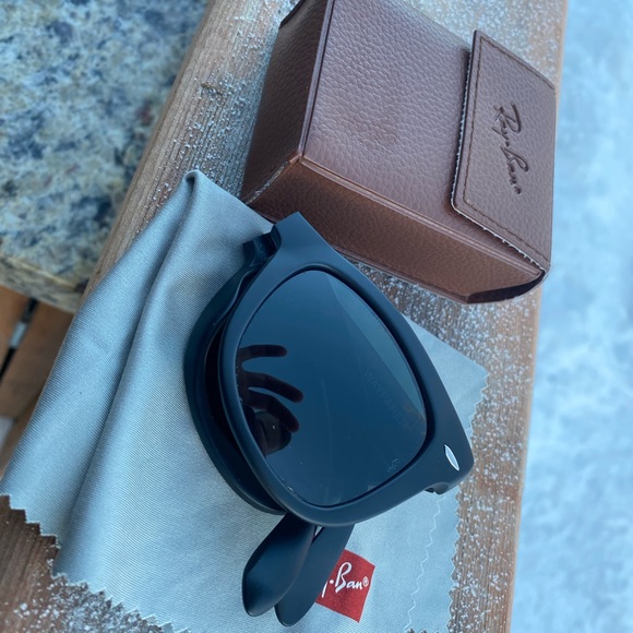 ORIGINAL WAYFARER CLASSIC. No scratches! - Picture 2 of 5